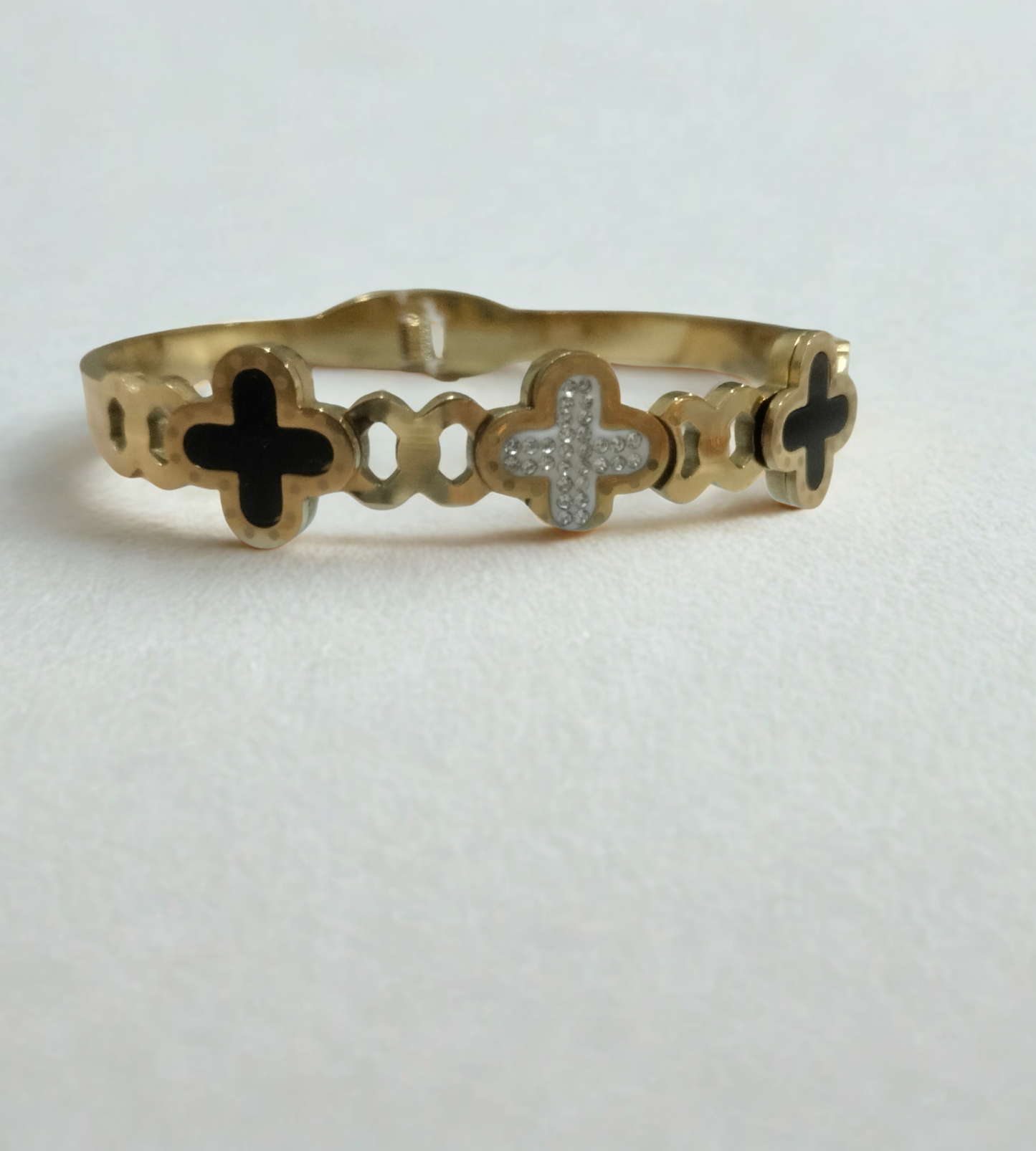 Vintage-Inspired Golden Cross-Clover Cuff with Pave and Onyx-Style Inlays